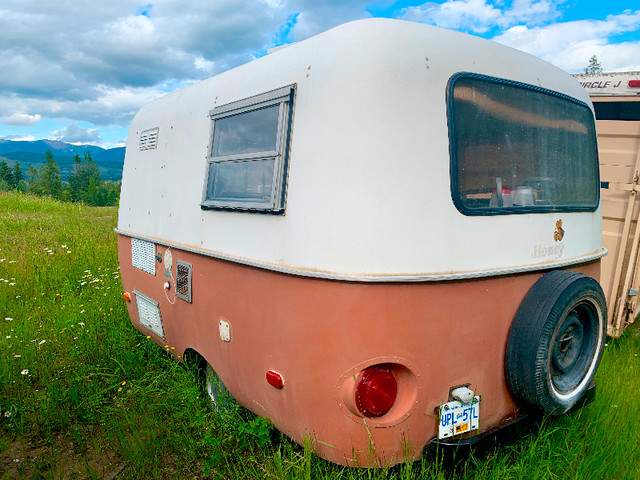 For Sale 1974 13’ Boler Trailer Honey Bee Special Edition in Travel Trailers & Campers in Cranbrook