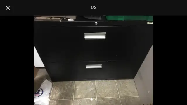 staples lockable filing cabinet in Storage & Organization in Winnipeg - Image 2