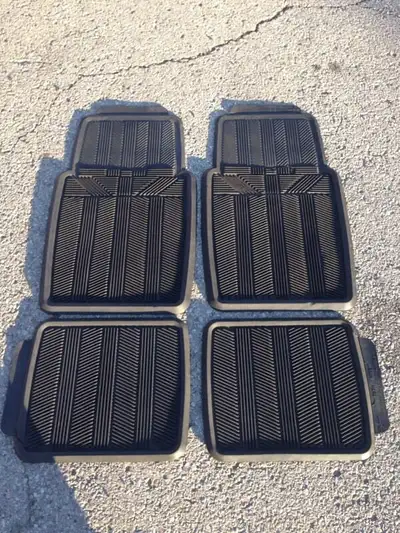 Rubber Car Mats - Heavy Duty Great for winter - Black/Blue/Grey. Call/Email/Text 416-523-3416 for pi...