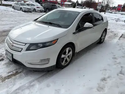 Certified 2015 Chevrolet Volt plug in hybrid. Just over 202,000km, still driving regularly so mileag...