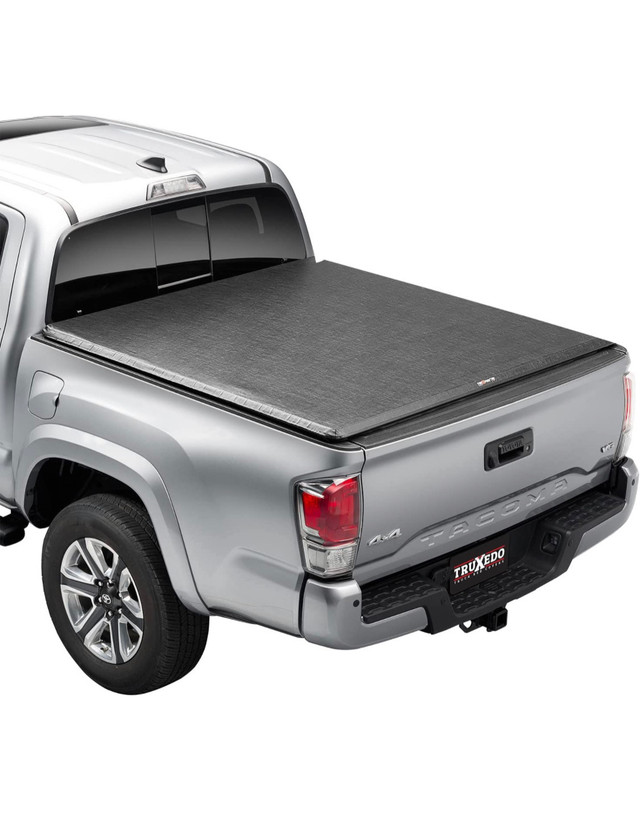 TruXedo TruXport Roll Up Tonneau Cover, Gen 3 Tacoma, 5’ Bed - in Vehicle Parts, Tires & Accessories in Ottawa