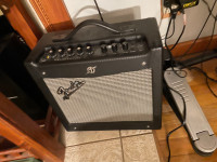 Fender mustang digital amp amplifier guitar 