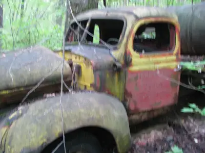 1940 ?? Dodge flat bed Truck as a project. Unknown milage. Make an offer. Other vehicles also availa...