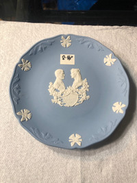 Collector’s Wedgwood plate, 8-1/2” , mit  condition 