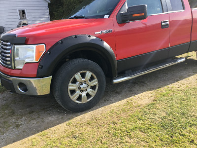2010 Ford F 150. 4X4