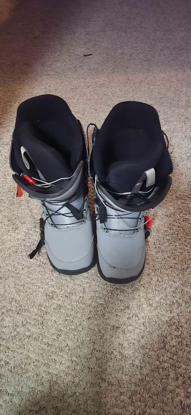 snowboard boots in Snowboard in Grande Prairie - Image 4