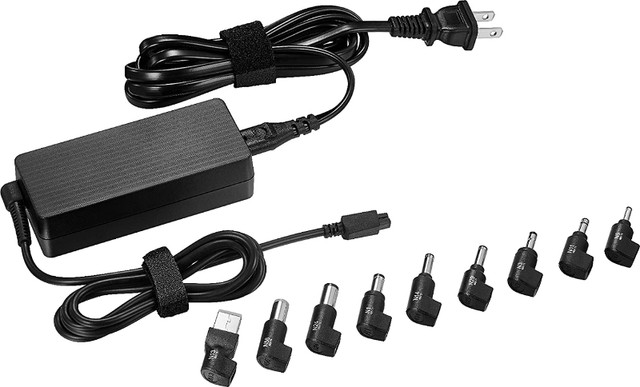Insignia: Universal 65W Laptop Charger - Black in Laptop Accessories in Burnaby/New Westminster - Image 2