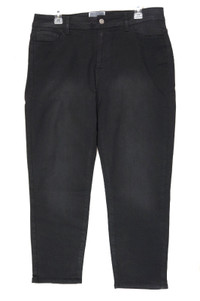 BRAND NEW never Worn, Womens Black Stretchable Pants. Guillaume