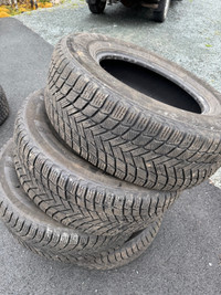275 65 18 Michelin X-Ice winter truck tires 