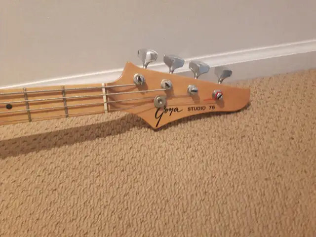 Vintage GOYA STUDIO 76 Electric Guitar(bass guitar) in Guitars in Richmond - Image 3