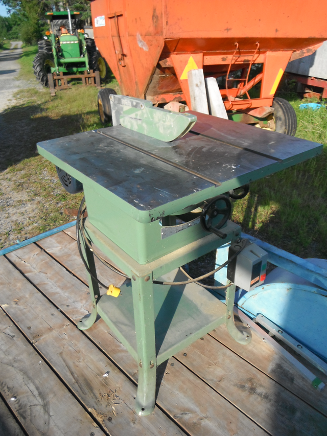 Woodworking shop tools clearance sale. in Power Tools in Ottawa - Image 5