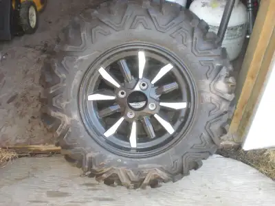 One single brand new Big Horn ATV tire on rim, never used. Was for a 2016 Yamaha YXZ1000R. Asking $3...
