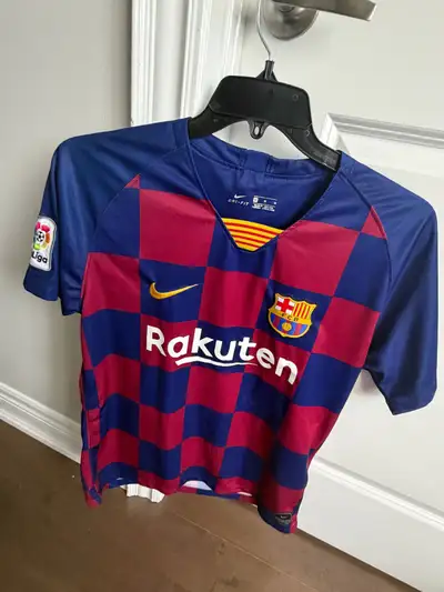 Messi Barcelona Youth medium jersey, View more