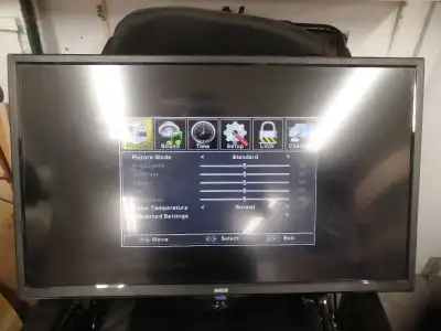 I'm selling a used RCA 32" LED TV, model number RLDED3258A-C, that delivers clear visuals and reliab...