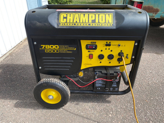 6500 watts Portable Generator in Other in Pembroke