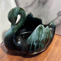Blue Mountain pottery swan bowl candy dish. Triple tree stamp