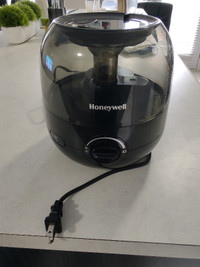 Honeywell ultrasonic cool mist 2 litres humidifier