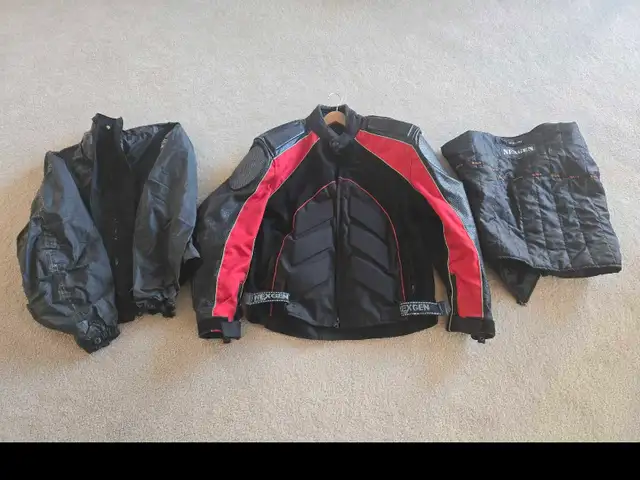 Motorcycle jacket in Men's in Medicine Hat - Image 4