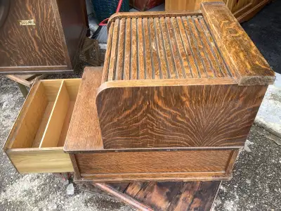 Large table top roll top file cabinet with drawer… well made solid wood. Early 1900’s. Great display...