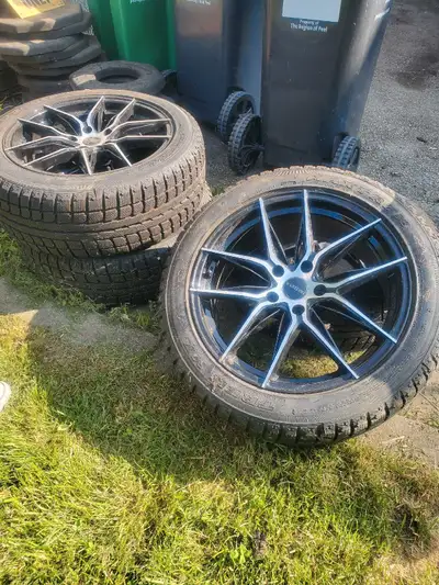 New Mustang tires, Very good condition. Has been in storage and looks like new.