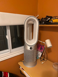 Dyson air purifier Hot and Cold
