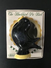 New in Box, “The Blackbird Pie Bird” Makes ‘The Perfect Pie’