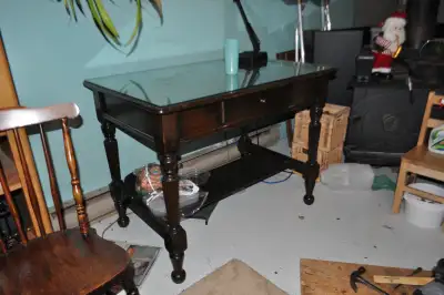 Table antique, View more