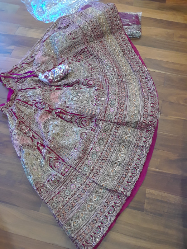 BRIDAL BRAND NEW LEHENGA PRICE NEGOTIABLE in Wedding in Oakville / Halton Region - Image 4