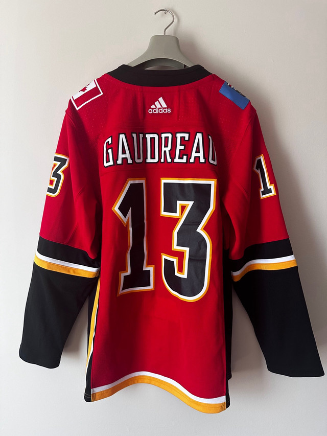 Calgary Flames Adidas Gaudreau Jersey in Hockey in Calgary - Image 3