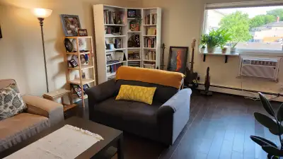 2-Bedroom Condo for Rent – All Utilities Included