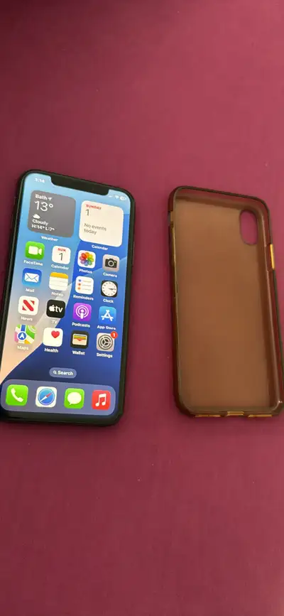 iPhone XS for ssle, View more