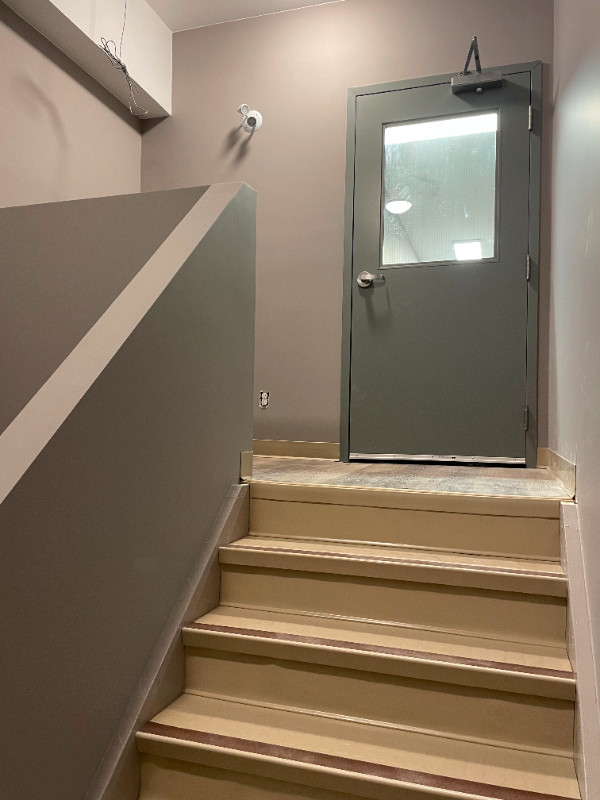 Furnished 1 BR apartment for rent. Parking Included Long Term Rentals