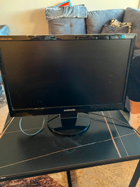 Samsung computer monitor - 22inches