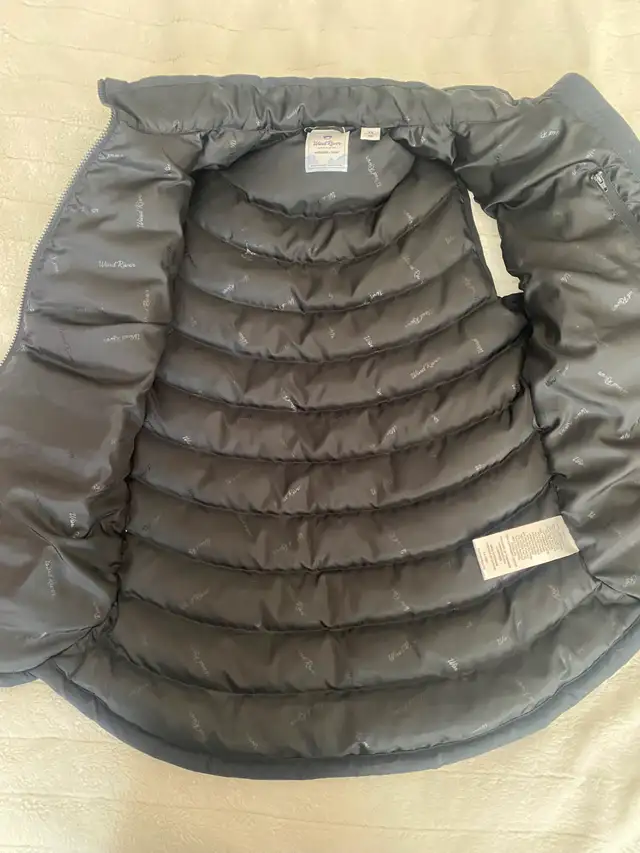 VEST - Wind River, black, women's XS in Women's - Tops & Outerwear in Markham / York Region - Image 6