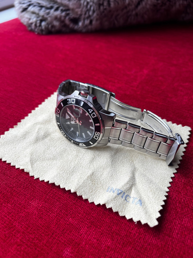 Invicta divers pro in Jewellery & Watches in Burnaby/New Westminster - Image 2