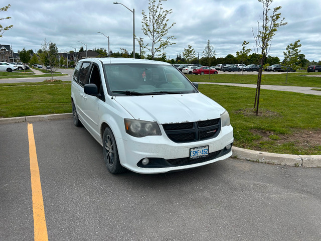 2014 Dodge Grand Caravan in Cars & Trucks in City of Toronto - Image 2