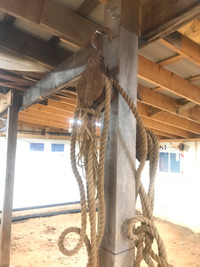Antique Block & Tackle Pulleys & Rope