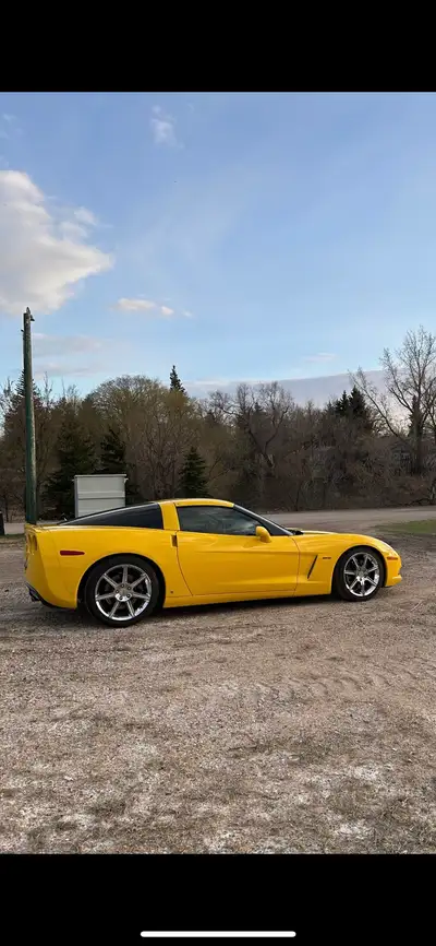2008 Chevy C6 Corvette, LS3, 153xxx km, 6 speed auto with paddle shifter, has some cosmetic flaws, r...