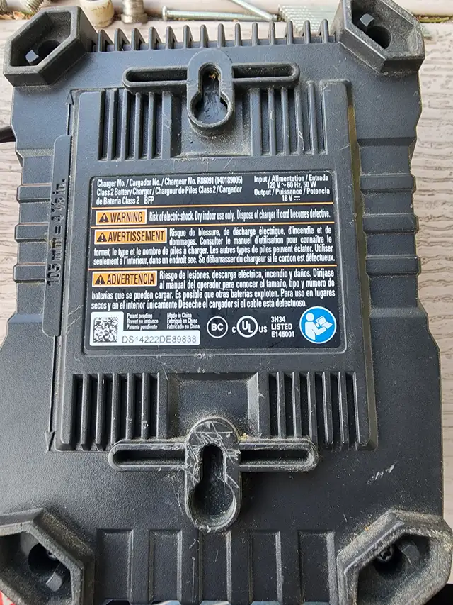 18V Ridgid Battery Charger R86091 For Ridgid 18V Lithium Ion in Power Tools in Windsor Region - Image 5