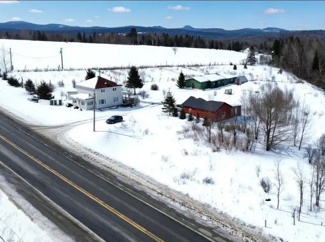 Fermette à vendre Frontenac