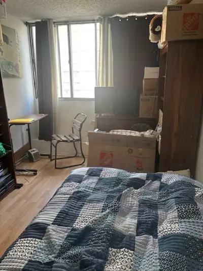 Room for Rent Downtown Montreal JMSB Concordia U