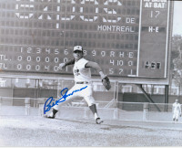 Bill Stoneman Autogrpahed 8 by 10 Montreal Expos