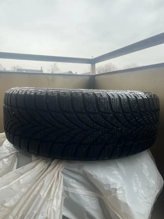 Goodyear WinterCommand Winter Tires on Alloy Rims – 205/55R16 in Tires & Rims in City of Toronto - Image 6