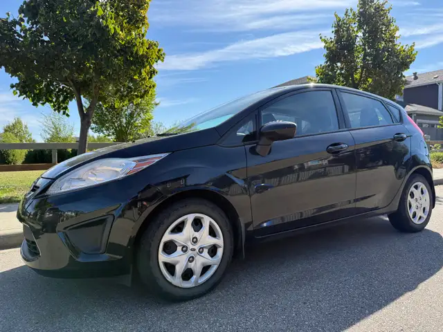 2013 Ford Fiesta SE