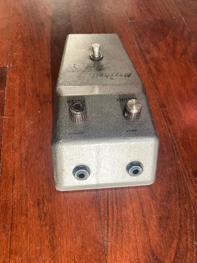 Vintage 1968 Marshall Supa Fuzz Pedal in Amps & Pedals in Oakville / Halton Region - Image 4