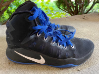 Nike Zoom Size 9 Basketball Shoes