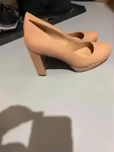Ladies Naturalizer Berlin Pump Crème Brulee - Size 8, View more