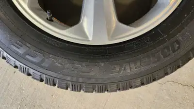 Toyo Observe G3-Ice 245/60R18 on Rims 10/32 tread Set of 4
