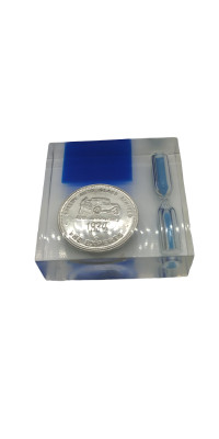 1974 10TH ANNIVERSARY SPEEDY AUTO GLASS COIN PAPER WEIGHT