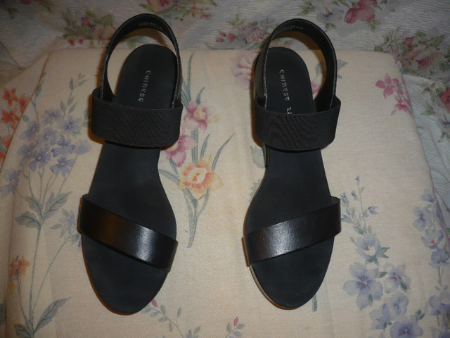 Cute Leather Black Sandal Wedges size-10. Brand: Chinese Laundry in Women's - Shoes in Cambridge - Image 2